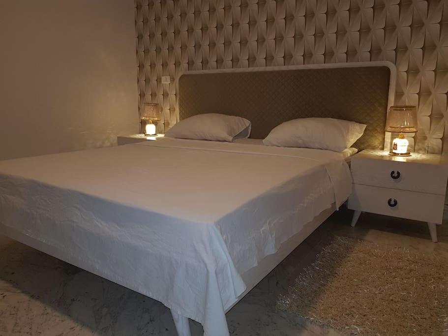 Lovely Apartment Near Tunis Mall - Lac2 Tunis Zewnętrze zdjęcie