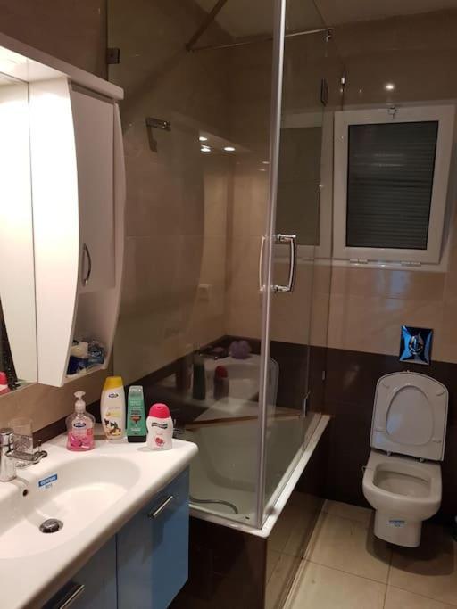 Lovely Apartment Near Tunis Mall - Lac2 Tunis Zewnętrze zdjęcie